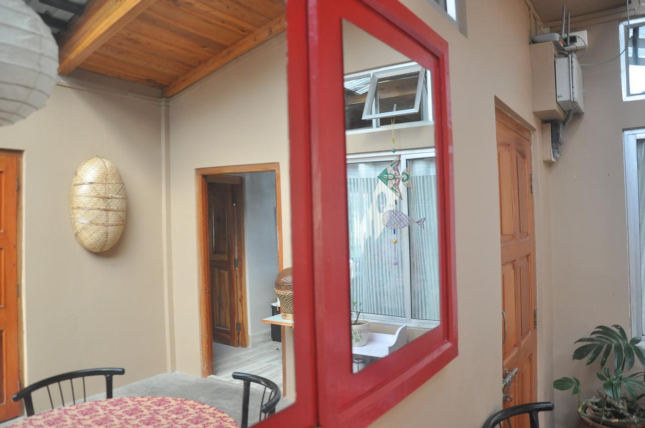 The Homestead B&B 실롱 외부 사진